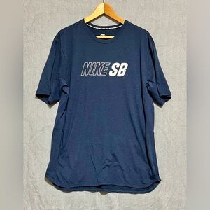 Nike SB Men's Dark Blue Short Sleeve Tee